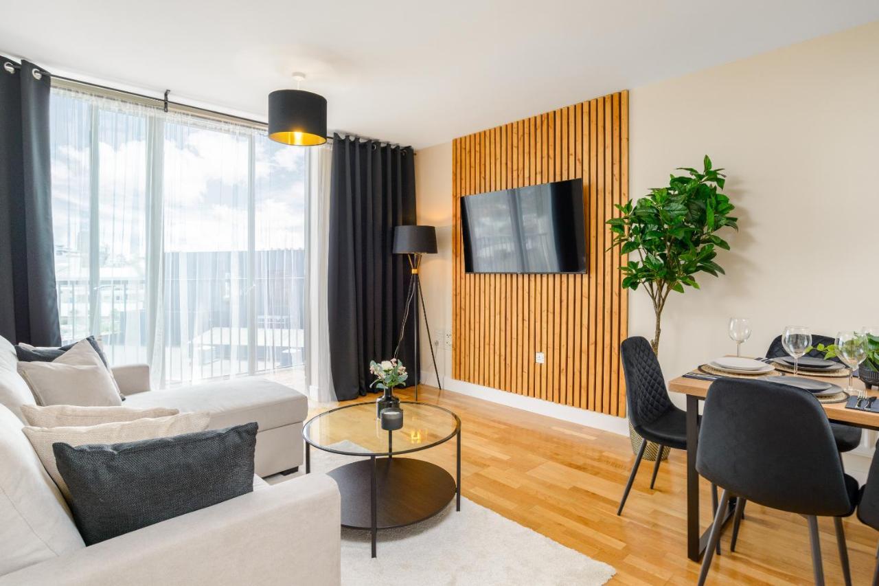 פלימות' Premium Apartment - Allocated Parking - Great Location מראה חיצוני תמונה