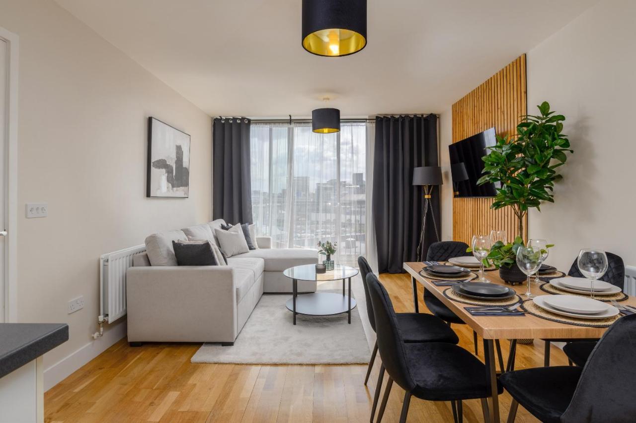 פלימות' Premium Apartment - Allocated Parking - Great Location מראה חיצוני תמונה