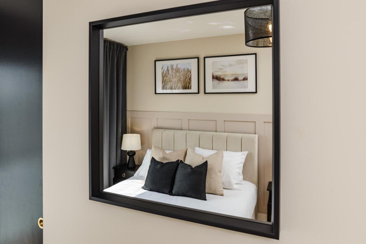 פלימות' Premium Apartment - Allocated Parking - Great Location מראה חיצוני תמונה