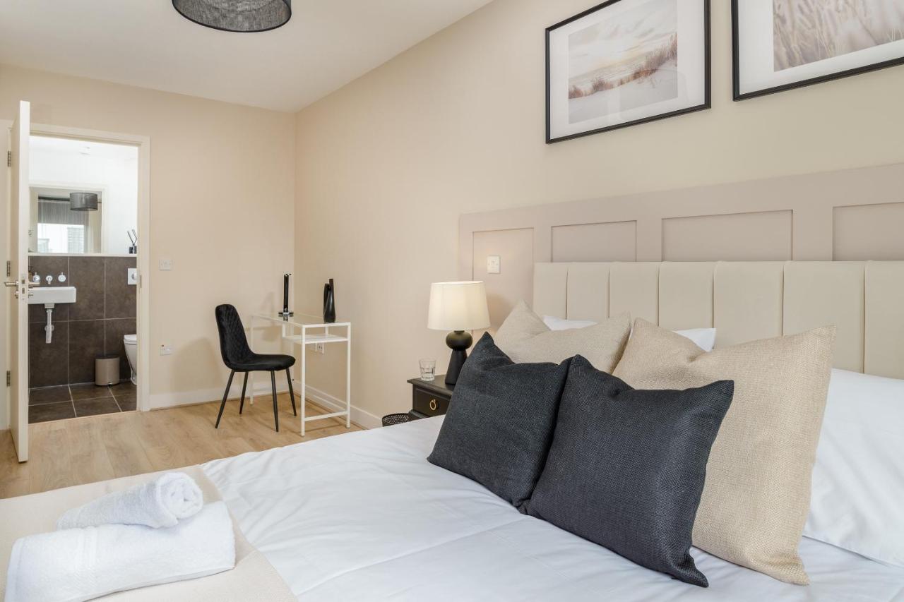 פלימות' Premium Apartment - Allocated Parking - Great Location מראה חיצוני תמונה
