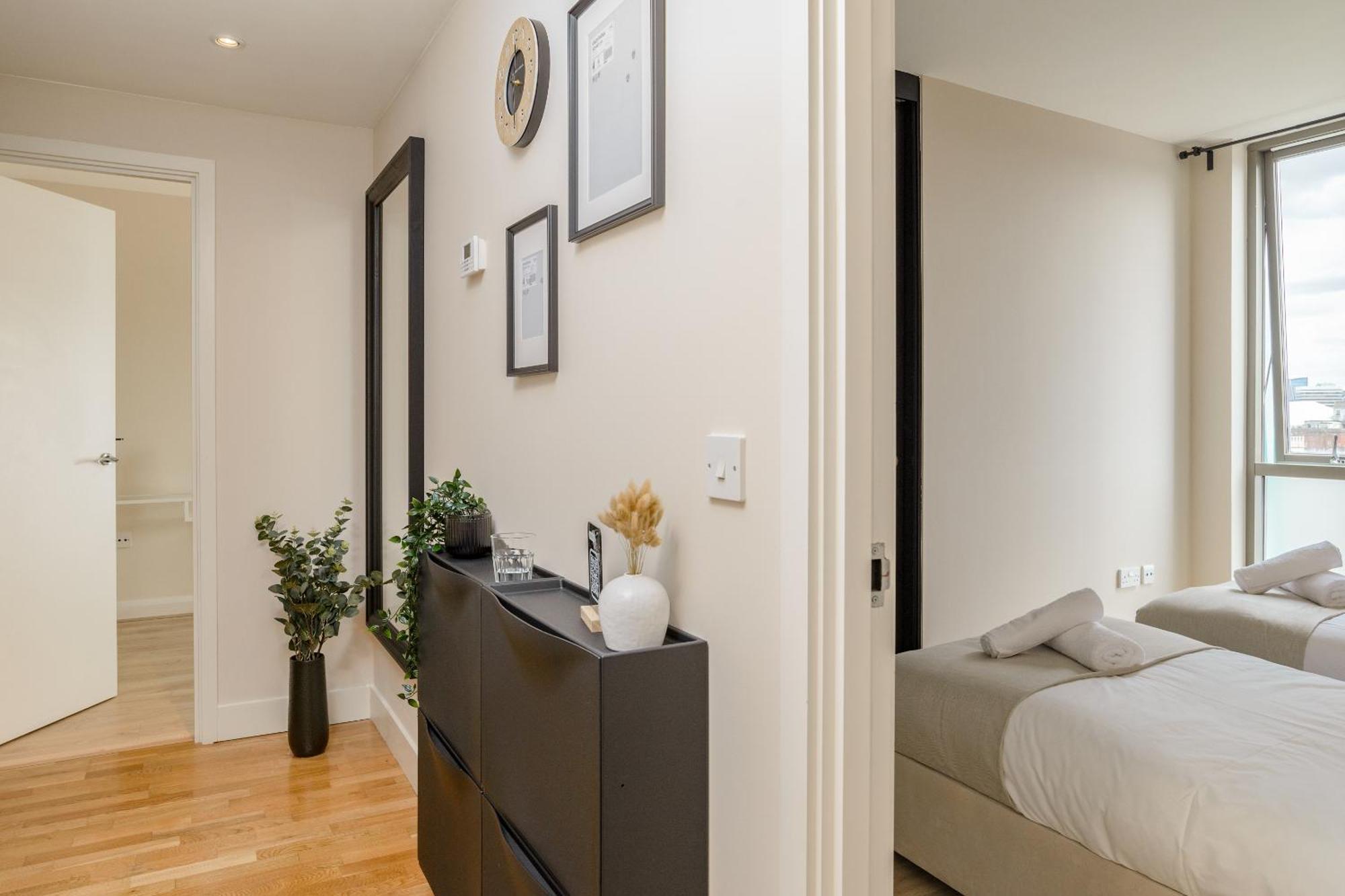 פלימות' Premium Apartment - Allocated Parking - Great Location מראה חיצוני תמונה